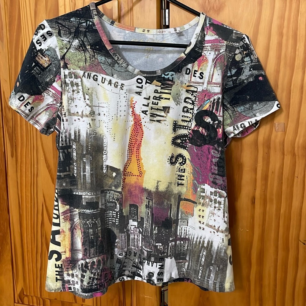 Y2K NEW YORK HIPPIE T-SHIRT VINTAGE WOMENS SZ L MULTICOLOR STRETCH EVERYDAY WEAR